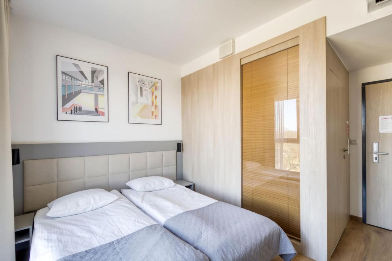 404 Rooms Wolska Apartament Varşova Dış mekan fotoğraf
