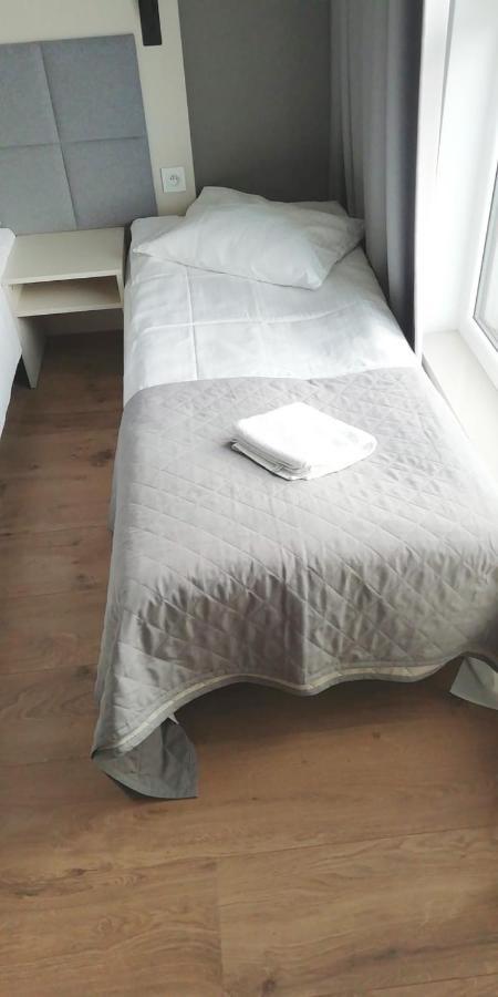 404 Rooms Wolska Apartament Varşova Dış mekan fotoğraf